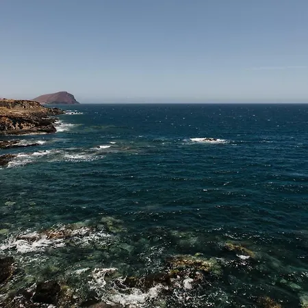 Apartment El Mirador: Sea Views From The Shore
